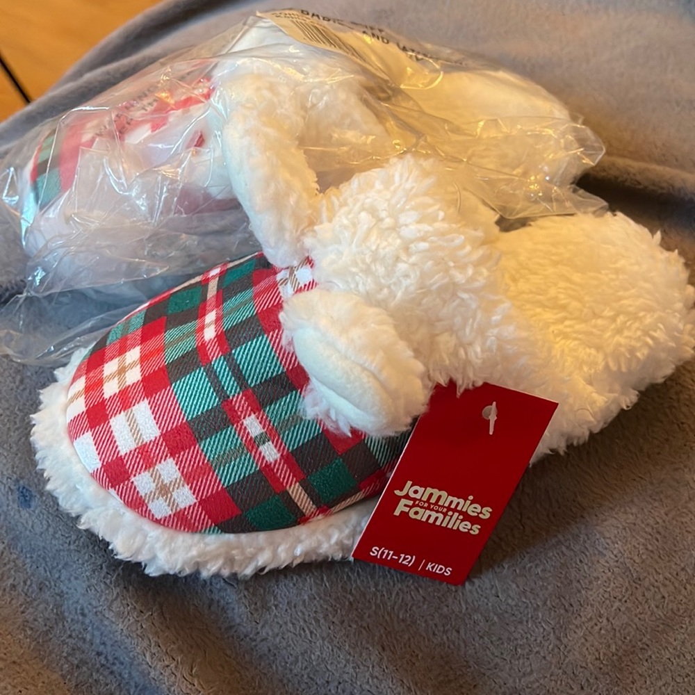 NWT Fun Love and Plaid slippers - Jammies For Your Families